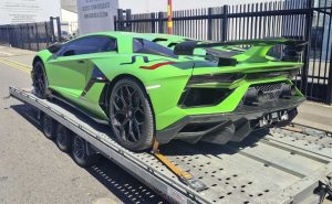 lambo-3